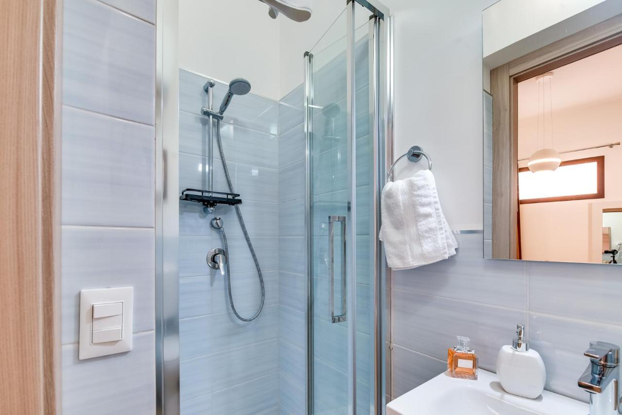 Anima Rooms Apartments ชากกา ภายนอก รูปภาพ
